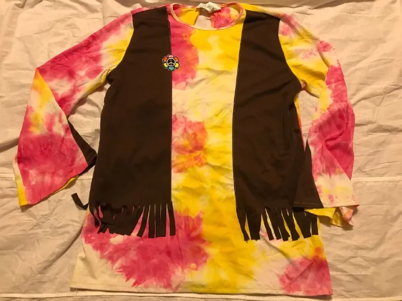 Яркая кофта, пляжная рубашка, юбка Primark, розовая майка, топ Primark 1