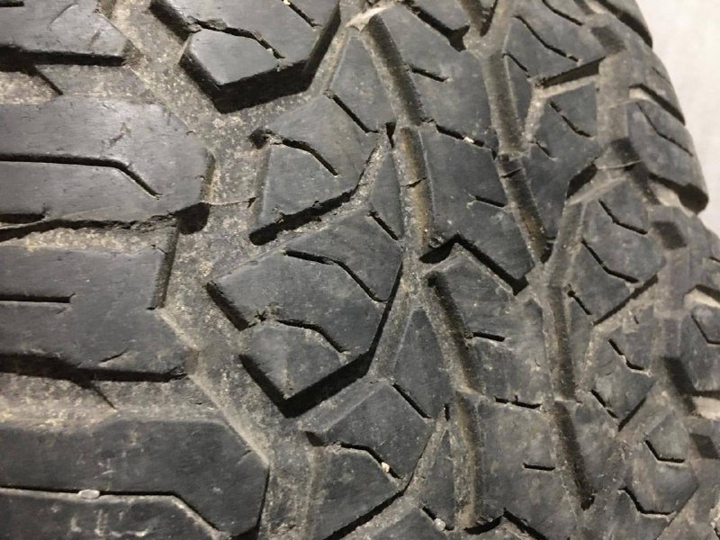 две покрышки 2018 года