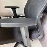 Компьютерный стол, офисное кресло 4