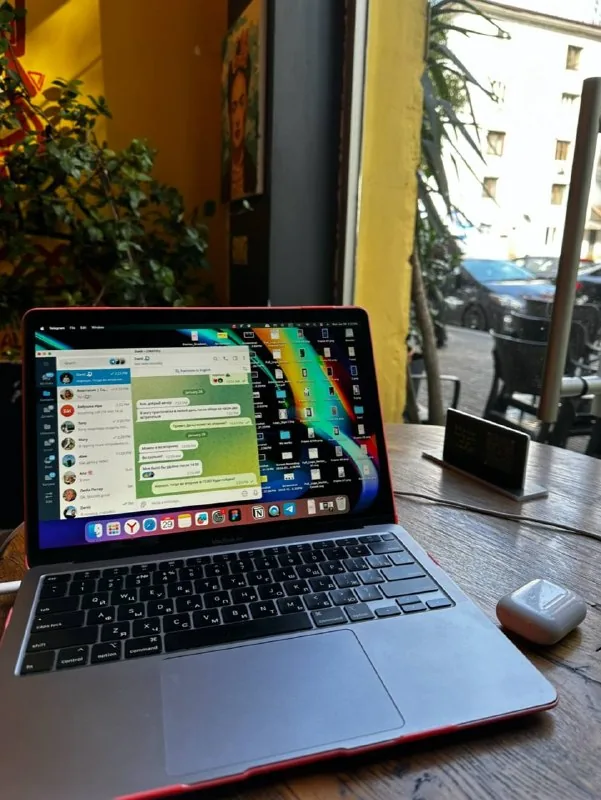 MacBook Air 2020 1