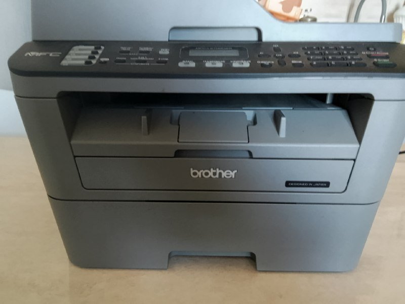 МФУ Brother MFC-L2700DWR 3