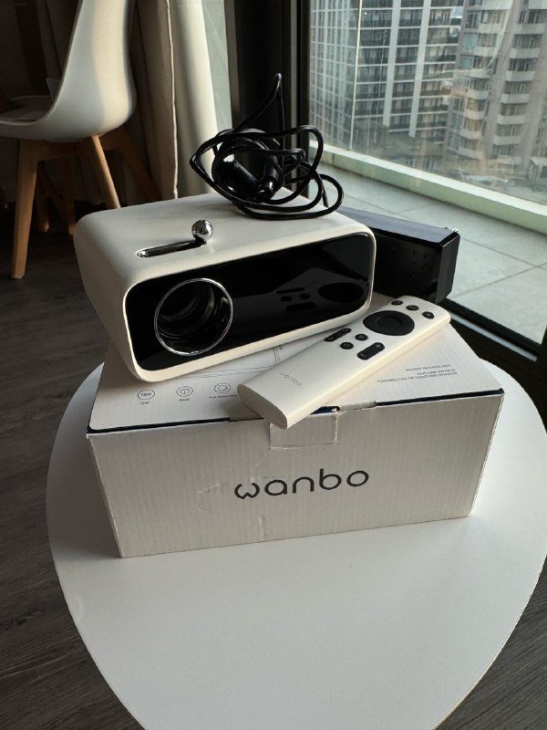 Пылесос, проектор, вафельница, наушники, кейс, плащ, переноска, рабочее кресло 2