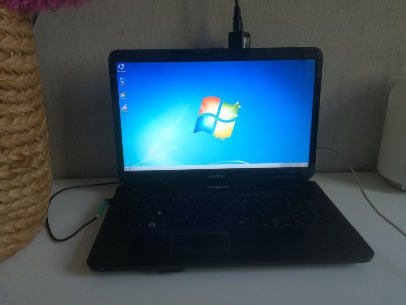 Ноутбук emachines G625