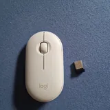 Wireless Logitech keyboard with mouse, wired Rampage keyboard, Logitech mouse 3