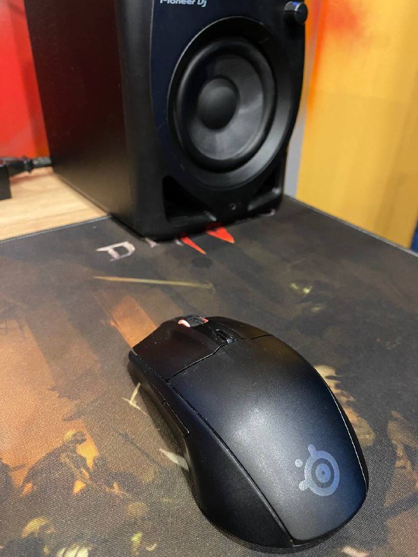 Компьютер AMD FX-8350, Radeon RX 580, 16 ГБ, SSD 360 ГБ, монитор 27" Philips 4