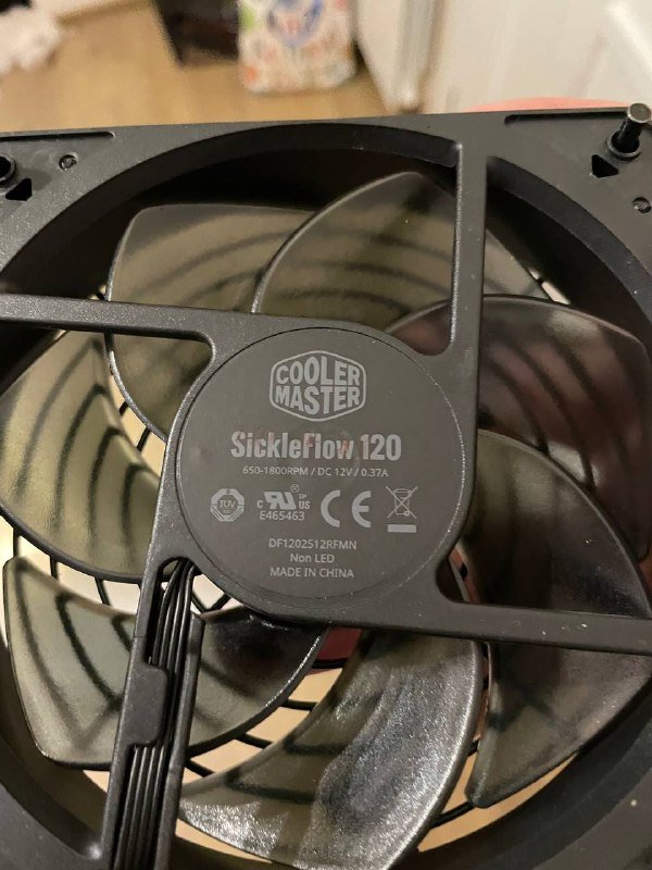4 кулера Noctua, CoolerMaster, Arctic, Thermaltake 4