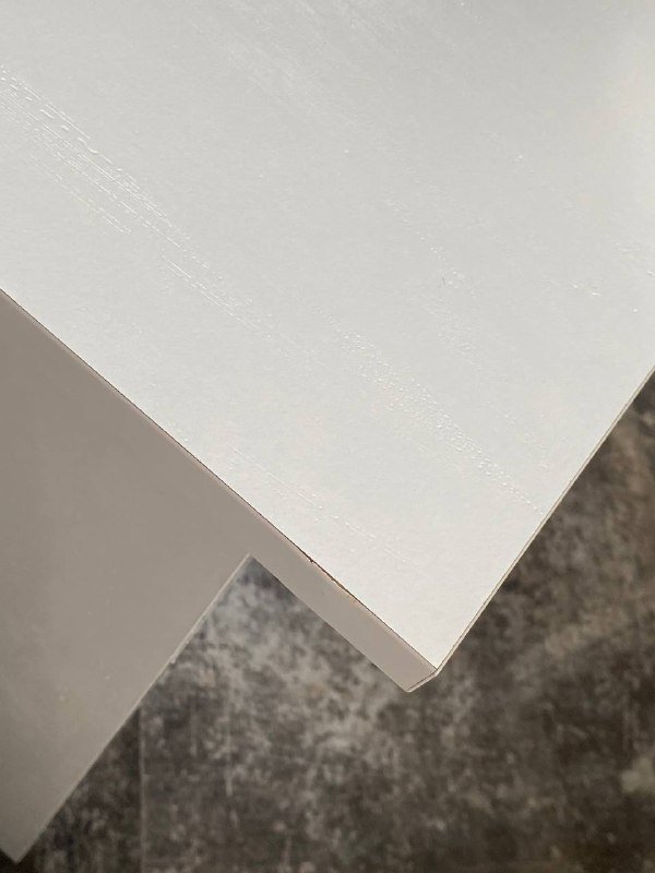 широкий белый компьютерный стол 4