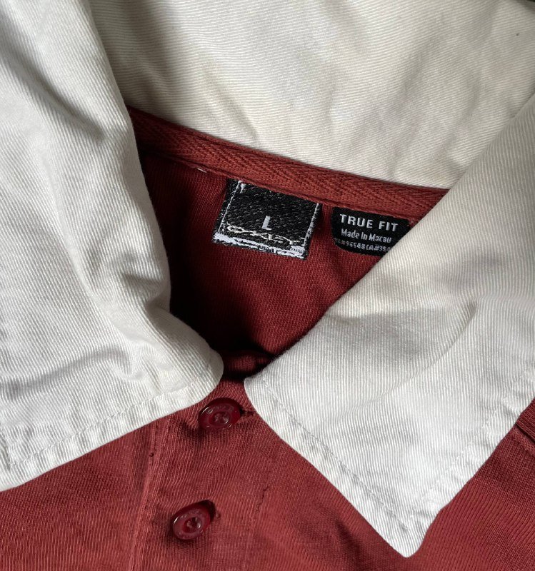 Oakley sweatshirt size L 4