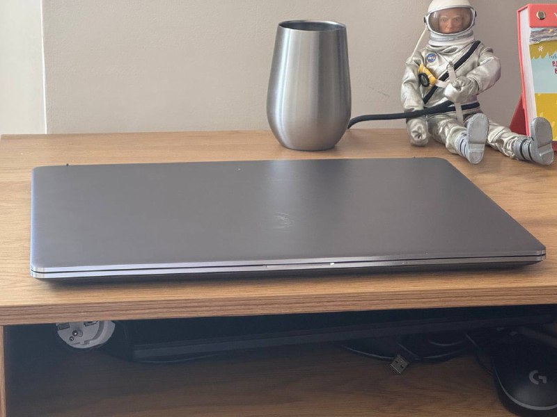 MSI Z17 Creator laptop with 3080ti, 64GB DDR5, 2TB M2 2
