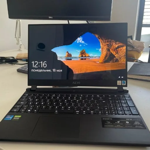 Ноутбук Gigabyte Aero 15 OLED XD