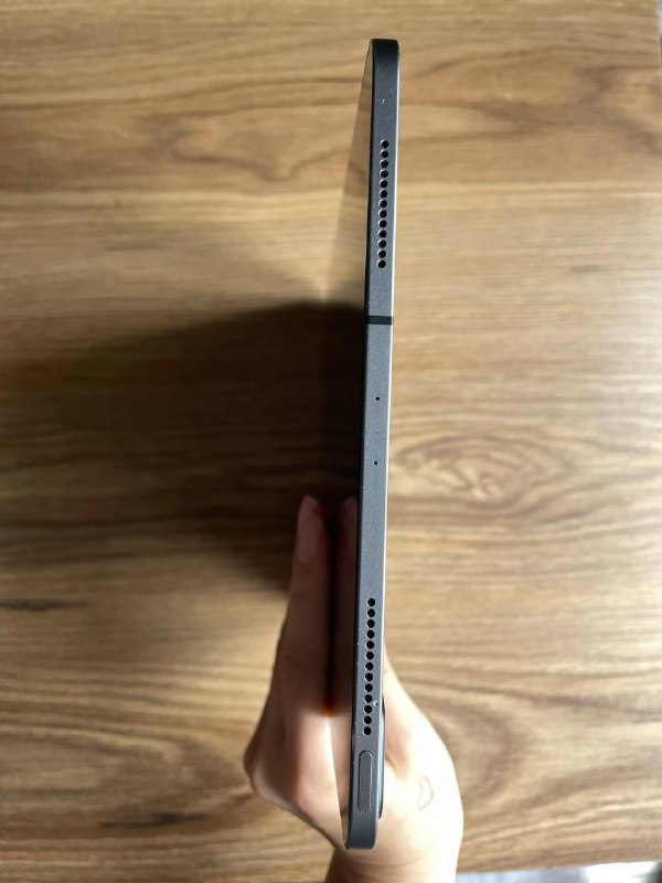 iPad Pro 11 2020 128GB, Magic Keyboard 4
