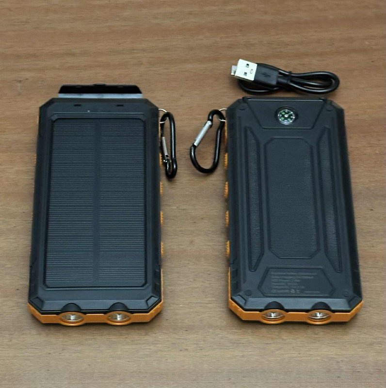 Power Bank 20000mAh с компасом и карабином