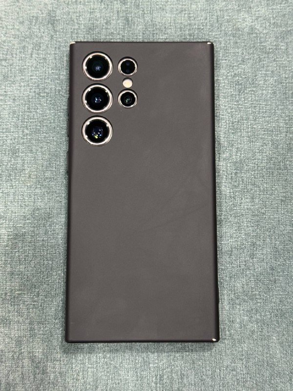 Чехлы для S24 Ultra и Pixel 8 Pro