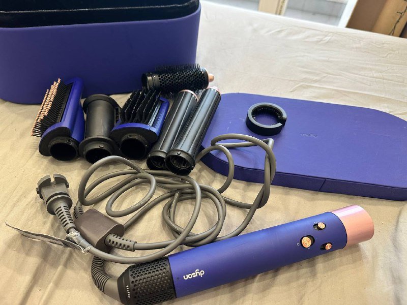 Dyson air wrap complete long лимитка с насадками и чехлом