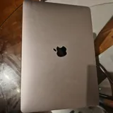 MacBook Air 13 2018 3