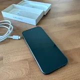 Google Pixel 10 3