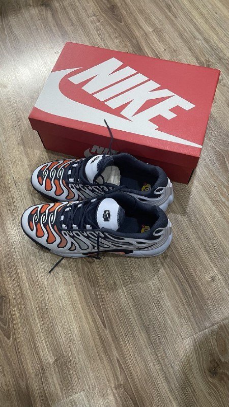 кроссовки Nike Air Max Plus Drift 5