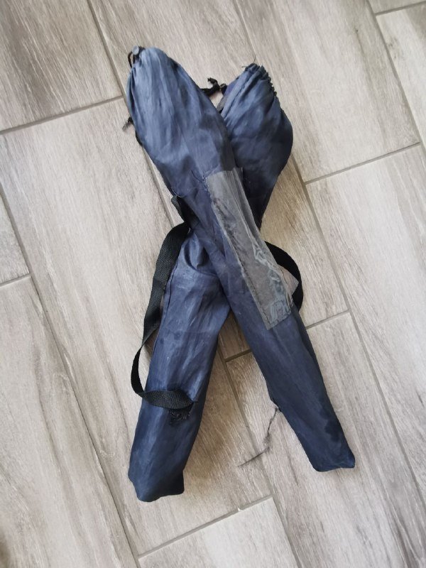 Складной стол и 4 стула, 2 триноги стульчика 7