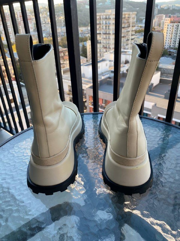 кожаные итальянские полусапожки 38 размера 6