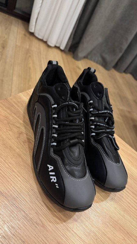 Кроссовки черные, Кроссовки белые, Гирлянда 6м