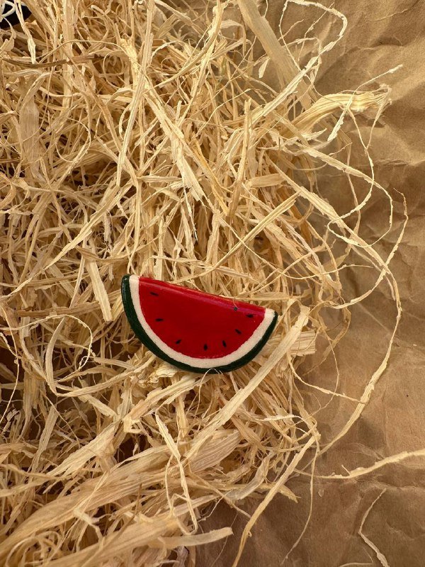 Значки пины дерево пластик керамика металл 5