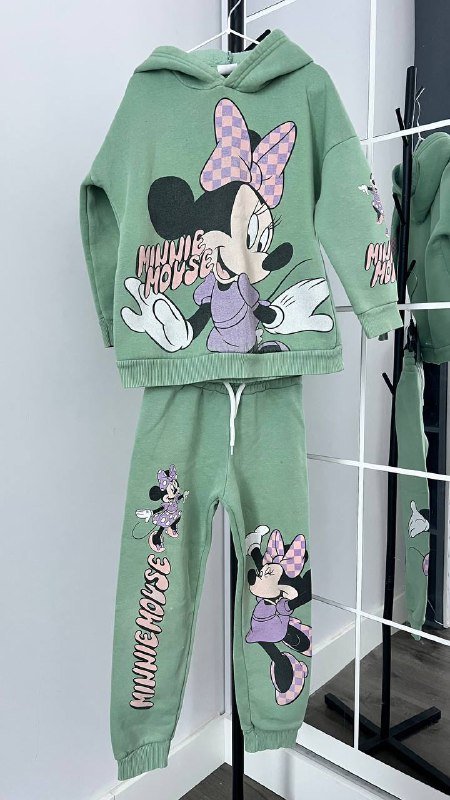 Костюм Zara 5-6 лет