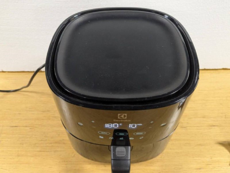 Аэрогриль Electrolux
