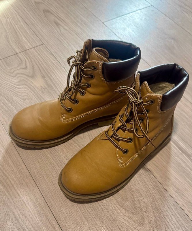 Кеды-кроссовки, лоферы, зимние ботинки женские 37 размер 5