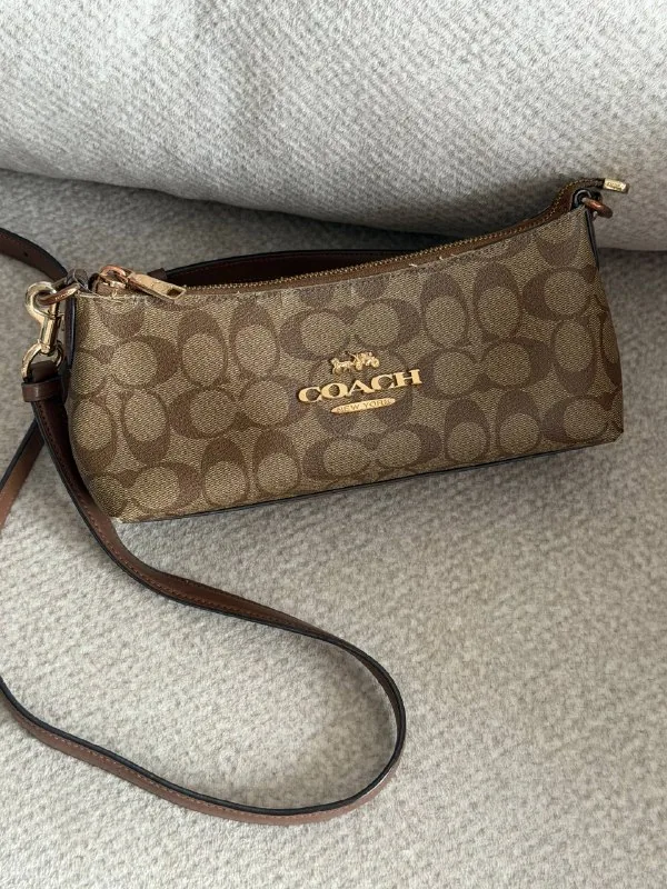 Сумка Coach, сумка Guess 1