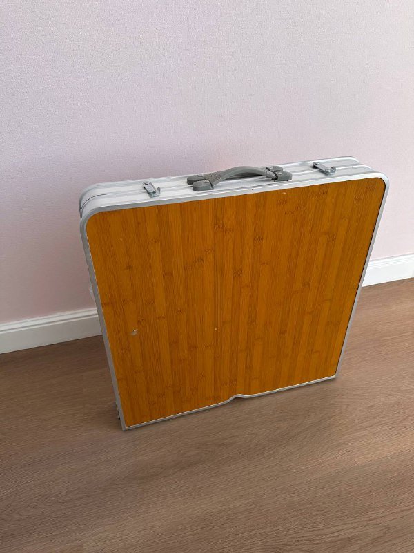 Компактный складной стол для пикника с табуретками 2