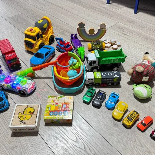 Детские игрушки, машинки, кубики, рыбалка, балансир
