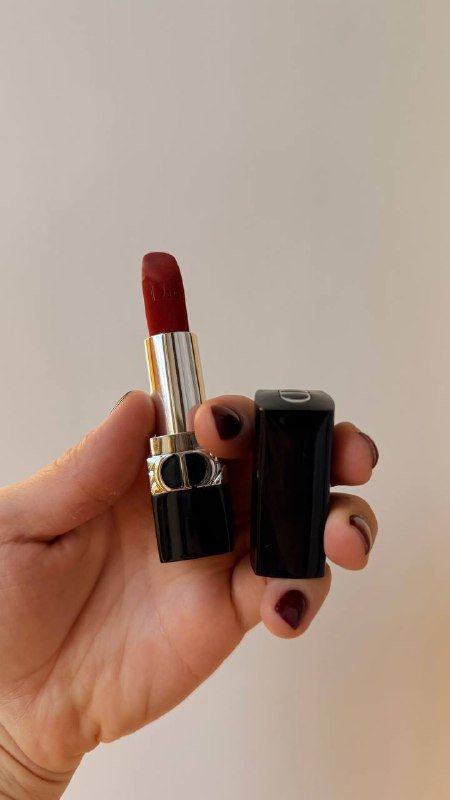 губная помада Rouge Dior 840 Rayonnante velvet 2