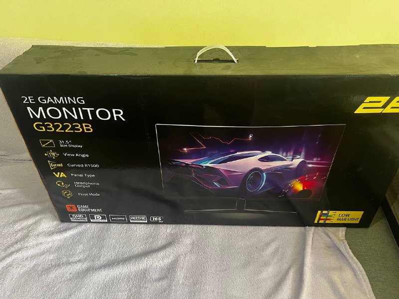 3 монитора 2E 31.2'' curved и 60 Hz