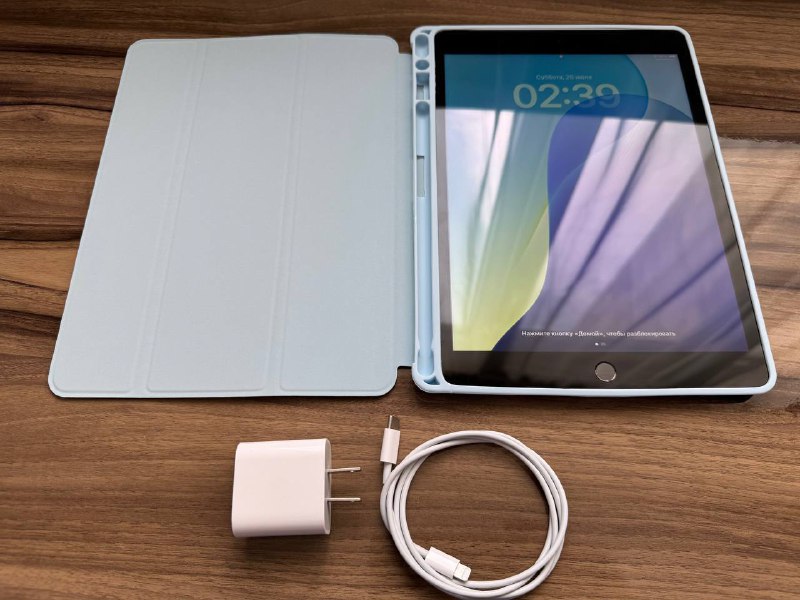 MacBook Pro 15.4 2018, iPad 9 64GB WiFi, AirPods Pro 1 поколение, женская обувь ECCO размер 37 2