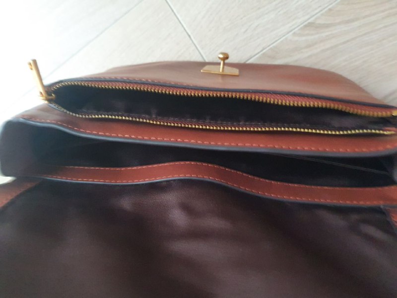 Коричневая кожаная сумка Banana Republic 5
