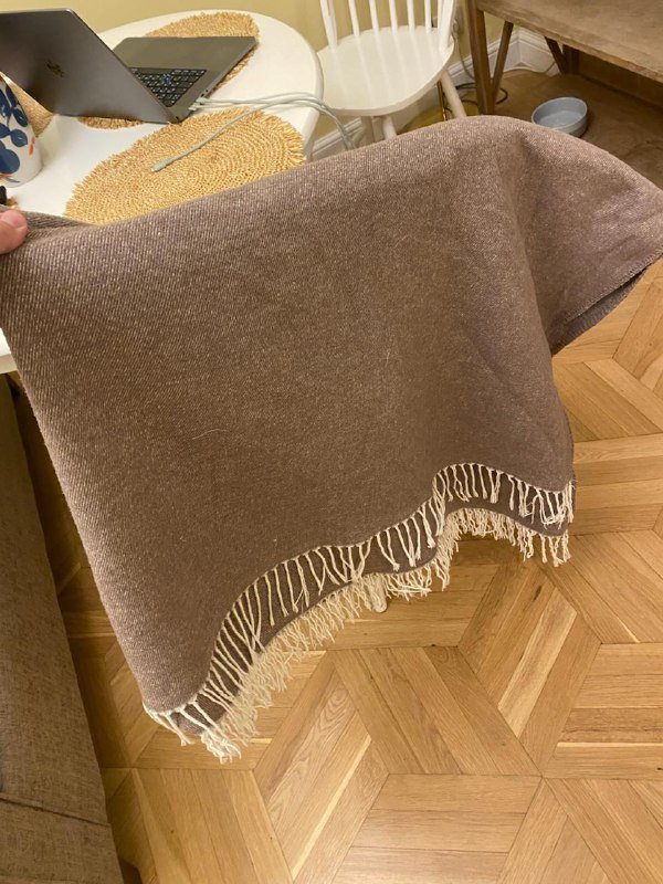 Коврик, плед, зеркало, фоторамки, декоративные подушки 2