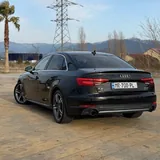 Audi A4 2.0T quattro S-line 6