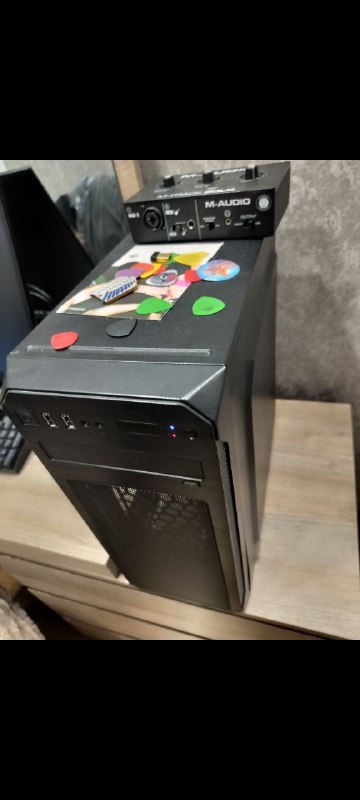 კომპიუტერი i3 9100, asrock b365, gtx 1650, 8GB ოპერატიული, 256GB SSD, 500GB HDD