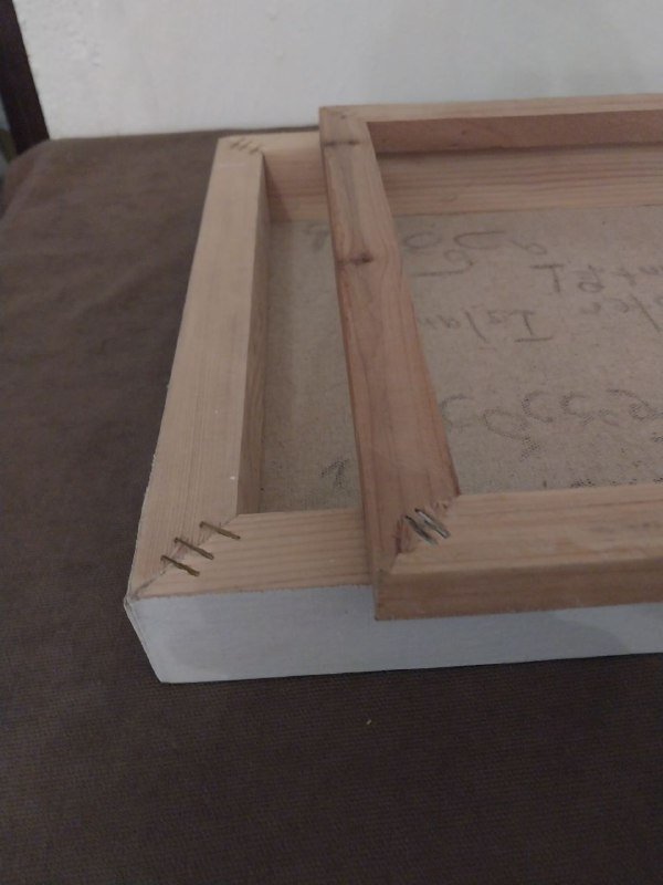 Альбомы для рисования, подрамники, планшет, декор, ведро пробок 3