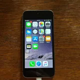 iPhone XR 128GB, iPhone 5 32GB, iPhone 7 32GB 5