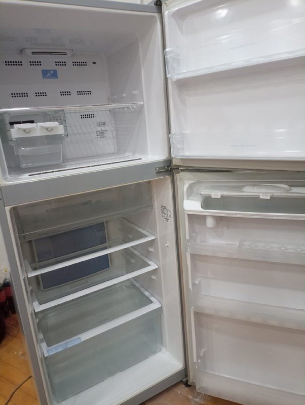 Холодильник бу Hitachi 5