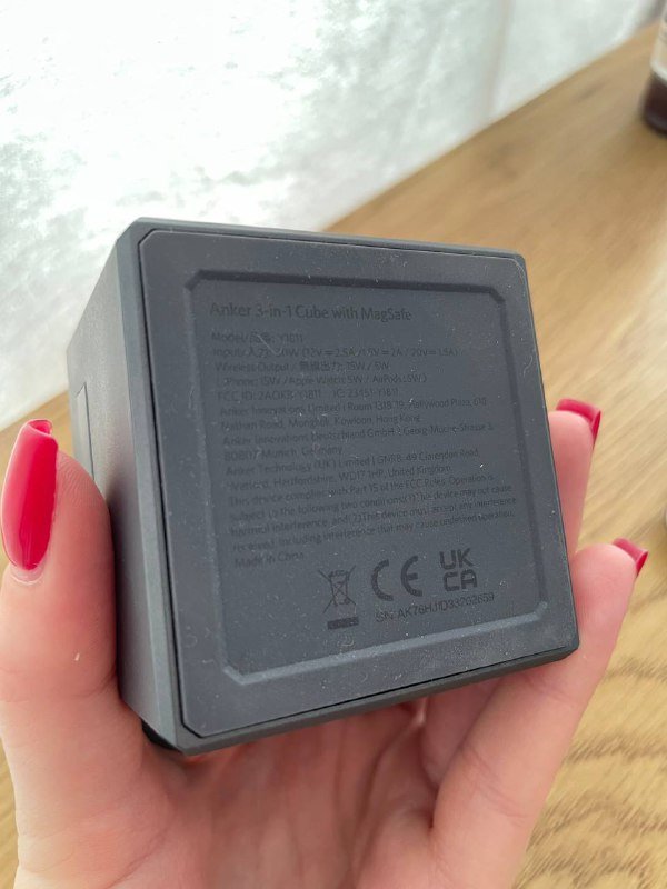 Чехлы iPhone 13 Pro Silicone, Leather, Max и беспроводное устройство 2