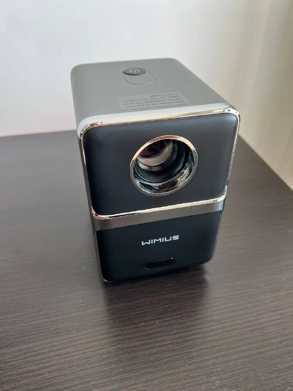 Проектор Wimius P61 1