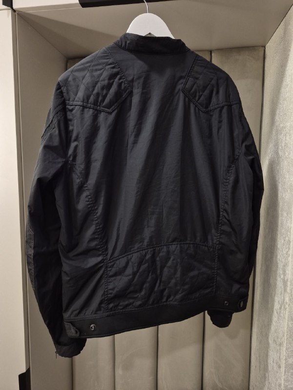 ветровка Carhartt, кепка New Era, жилет Diesel, куртка Diesel, джинсы Diesel 8