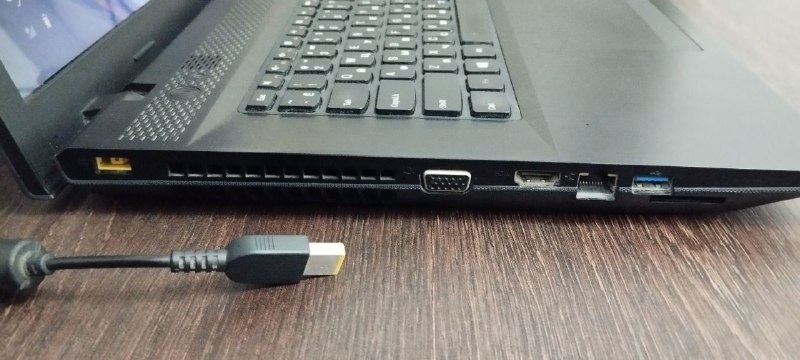 Ноутбук Lenovo G 710, 17 дюймов 4