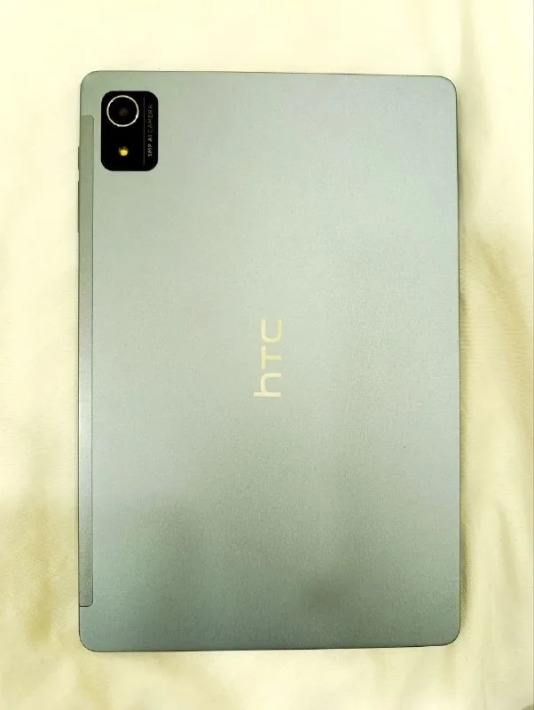 HTC A130 Plus планшет 1