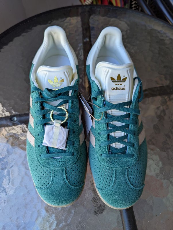 Adidas Gazelle кеды новые, размер 9 US, 42 2/3 EU 2