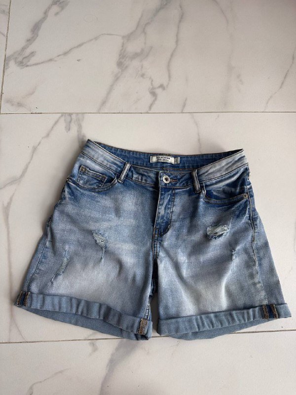 Платье RESERVED, лонгслив H&M, топ, шорты zolla, зеленый топ 5