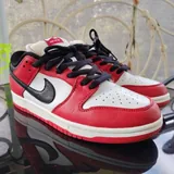 Nike SB Dunk Chicago J-Pack კედები 2