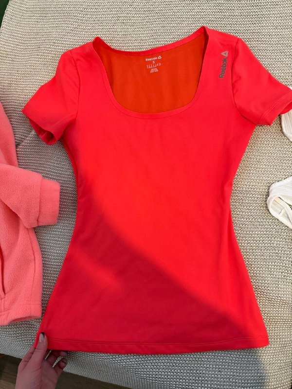 Кофта розовая, Футболка спортивная 3